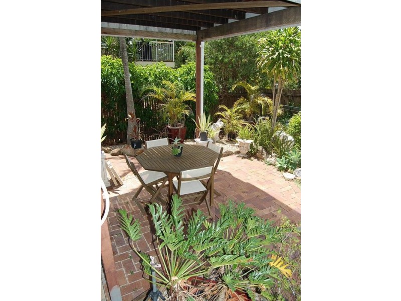 9 Blackwood Ave, North Ipswich QLD 4305