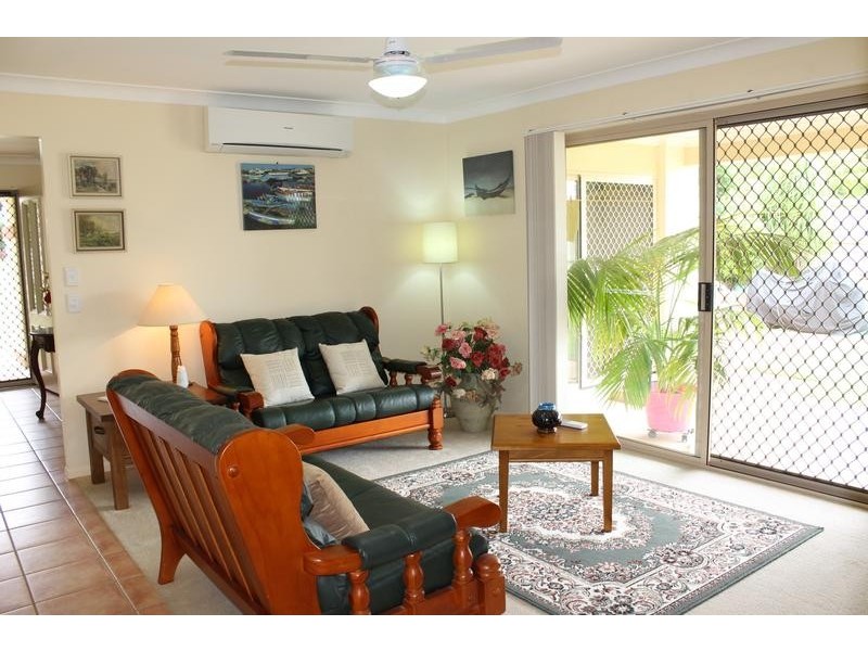 10 Pearse Drive, Brassall QLD 4305