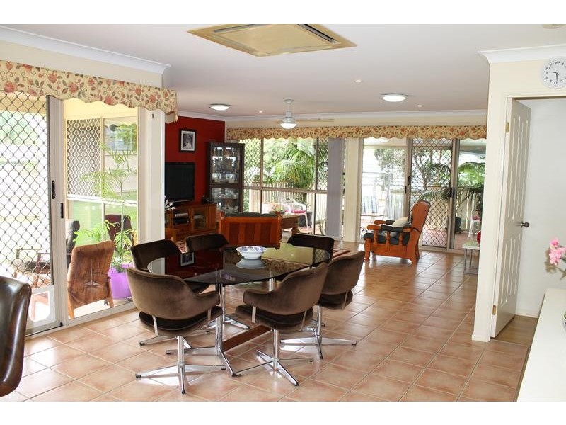 10 Pearse Drive, Brassall QLD 4305