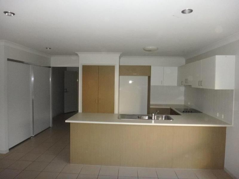 21 Scottsdale Street, Raceview QLD 4305