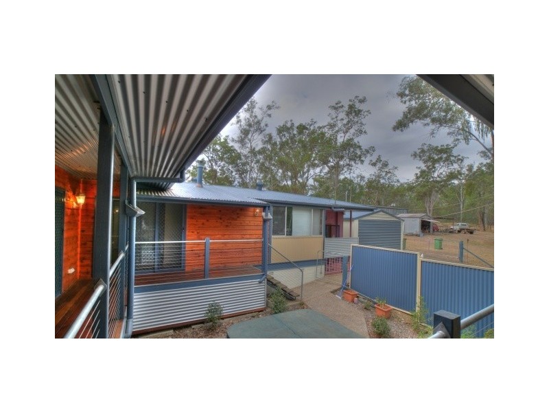 443 Brisbane Valley Highway, Pine Mountain QLD 4306