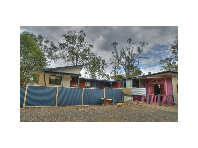 443 Brisbane Valley Highway, Pine Mountain QLD 4306
