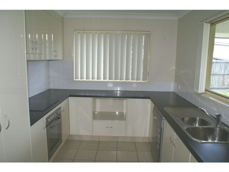 13 Waratah Court, Yamanto QLD 4305