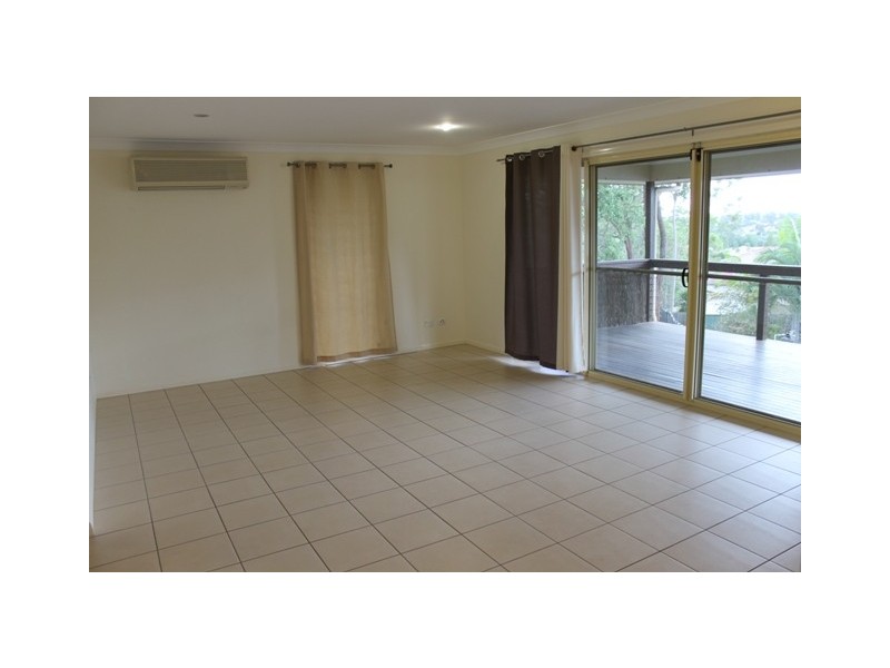 37 Highlands Terrace, Springfield Lakes QLD 4300