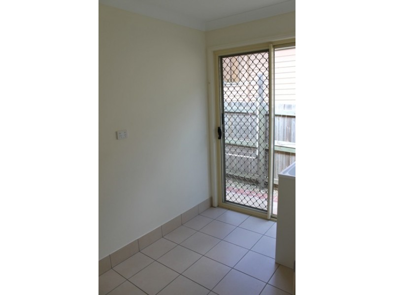 37 Highlands Terrace, Springfield Lakes QLD 4300
