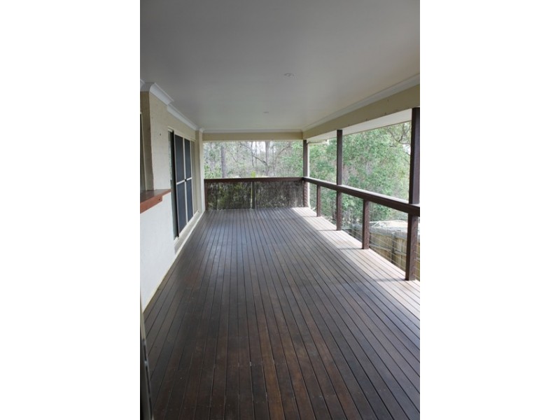 37 Highlands Terrace, Springfield Lakes QLD 4300