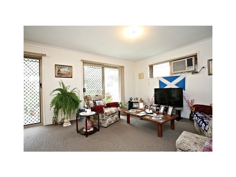 1&2/18 Elms Street, Bundamba QLD 4304