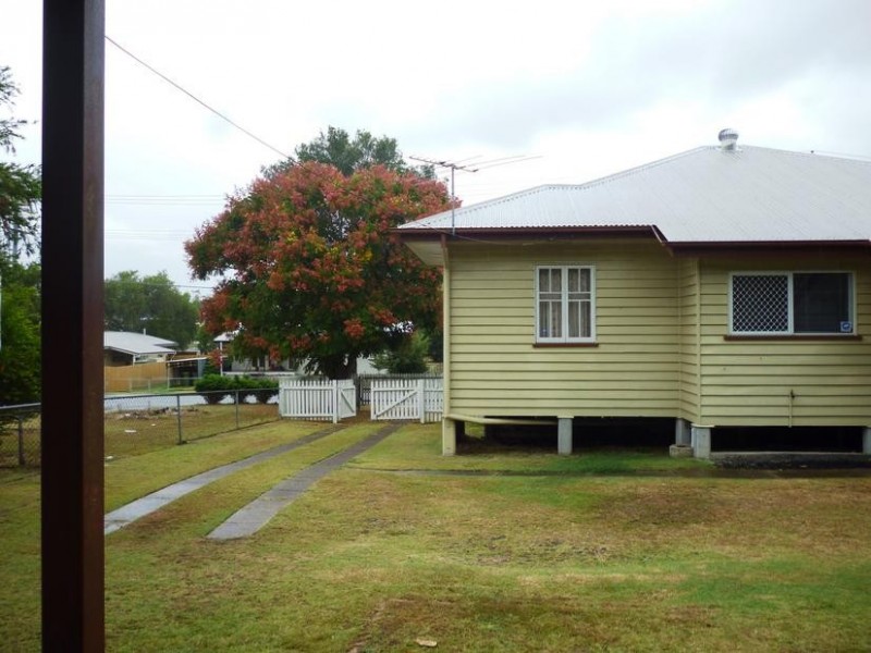 38a Clifton Street, Booval QLD 4304