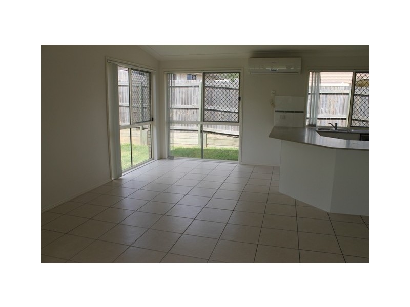 16 Neumann Place, Leichhardt QLD 4305