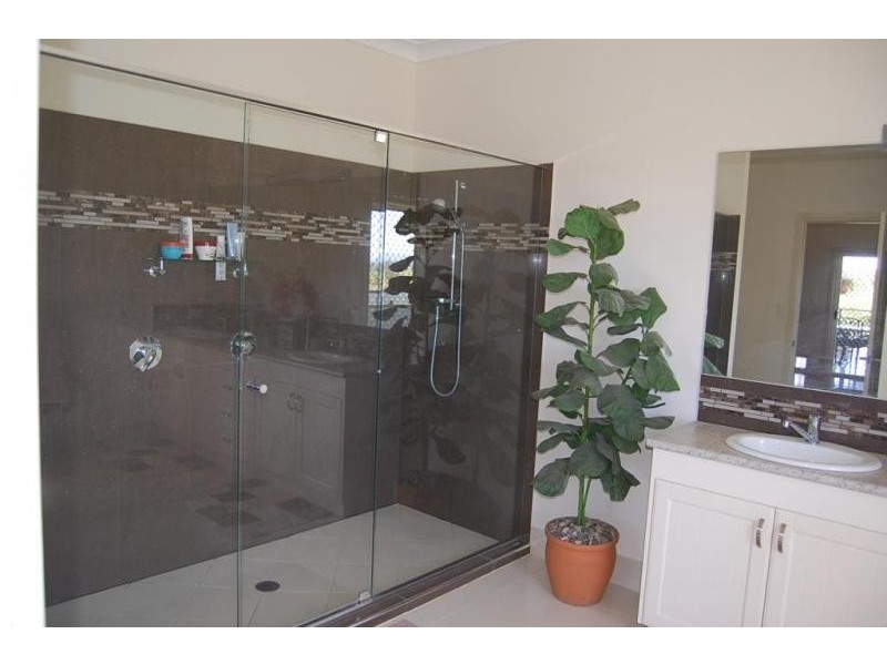 88 Linnings Road, Haigslea QLD 4306