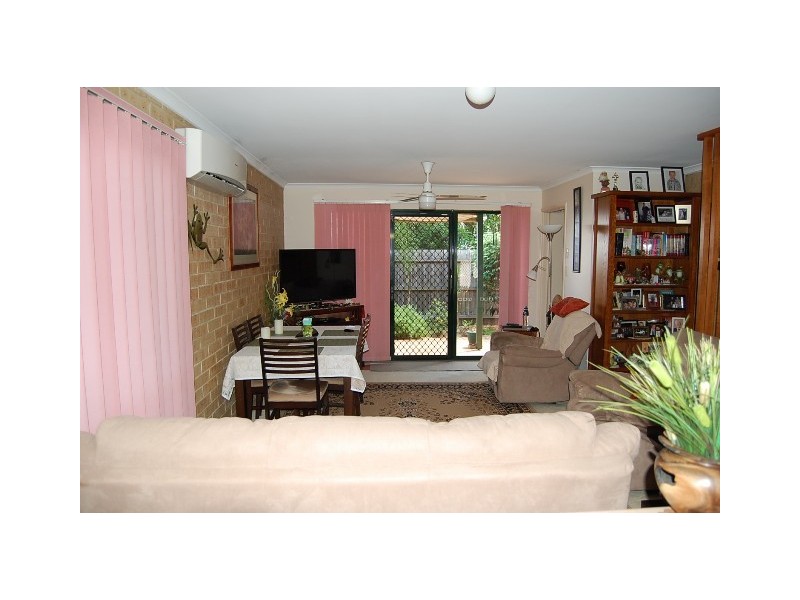 5/4 Mary Street, Bundamba QLD 4304