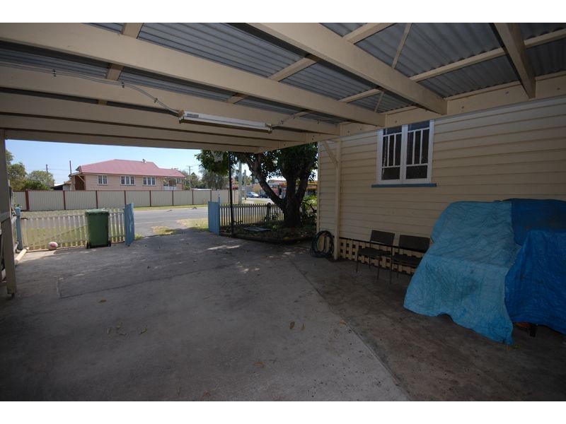 161 Blackstone Road, Silkstone QLD 4304