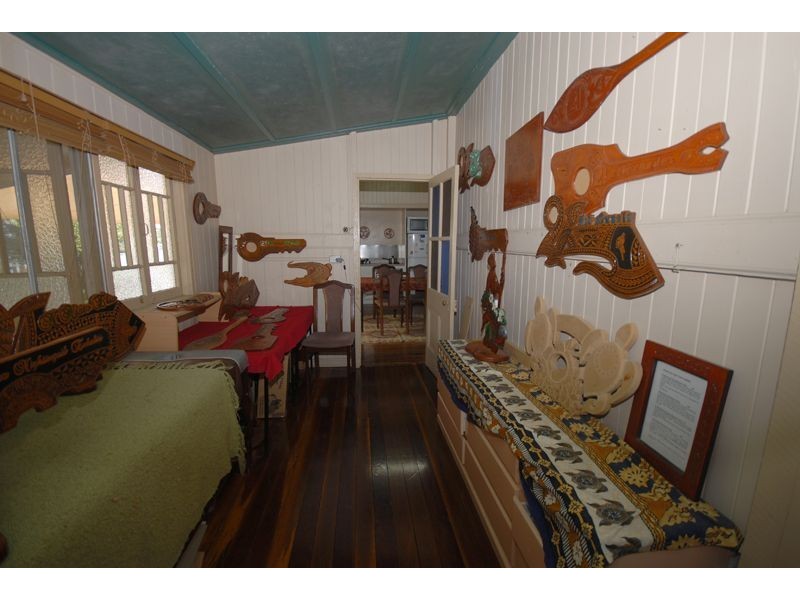 161 Blackstone Road, Silkstone QLD 4304
