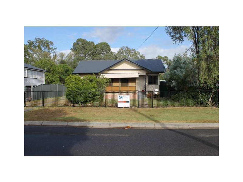 12 Gladstone Road, Sadliers Crossing QLD 4305