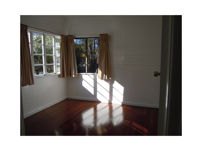 12 Gladstone Road, Sadliers Crossing QLD 4305
