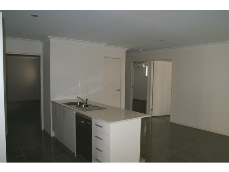 34 Whipbird Street, Bellbird Park QLD 4300