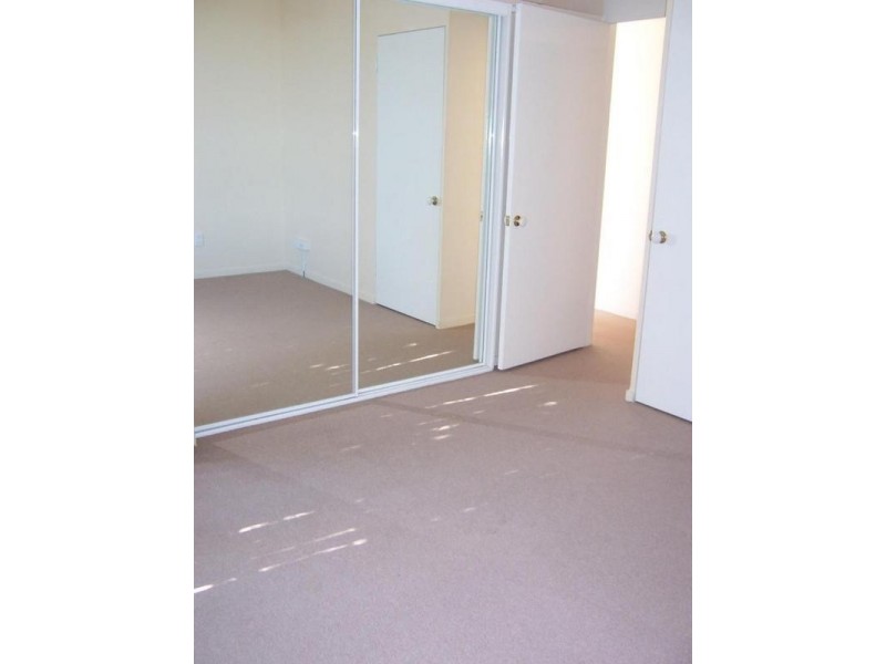 4/3 Court Street, Ipswich QLD 4305