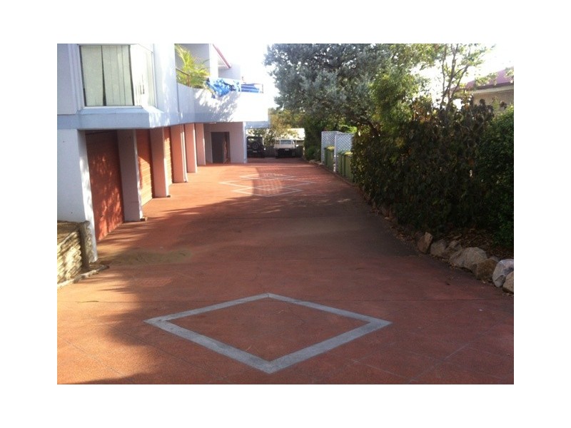 4/3 Court Street, Ipswich QLD 4305