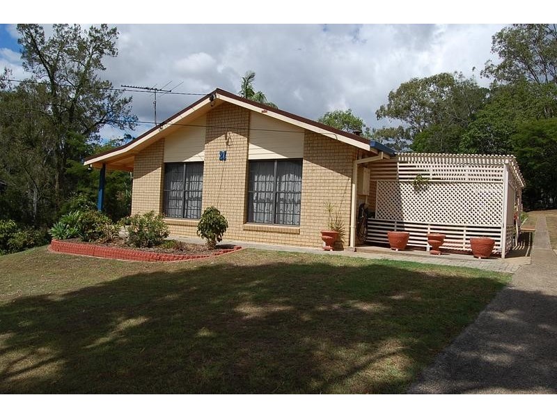 21 Alice Street, Blackstone QLD 4304