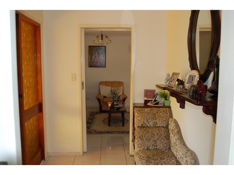 21 Alice Street, Blackstone QLD 4304