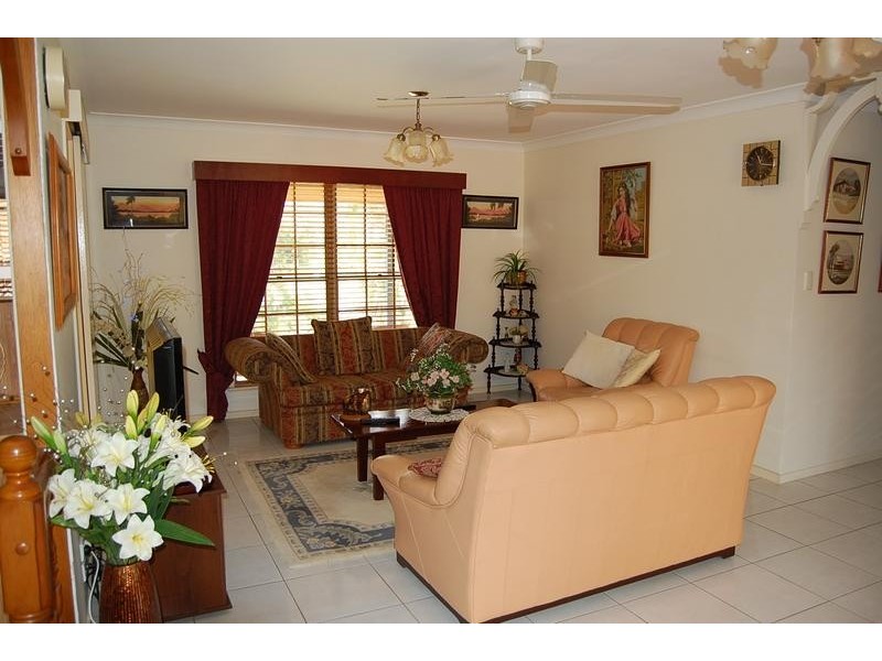 21 Alice Street, Blackstone QLD 4304