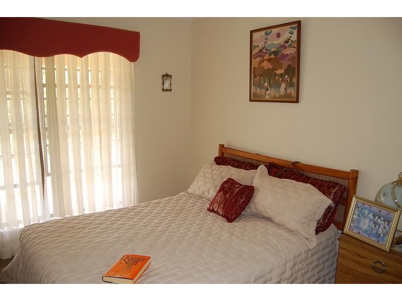 21 Alice Street, Blackstone QLD 4304