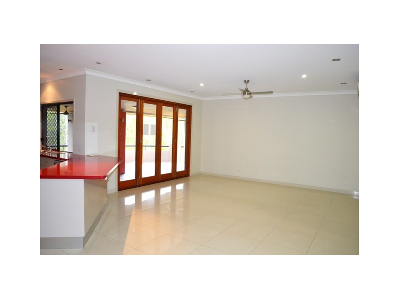21 Kelso Close, Yamanto QLD 4305