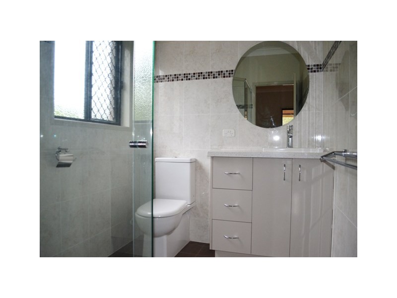 21 Kelso Close, Yamanto QLD 4305