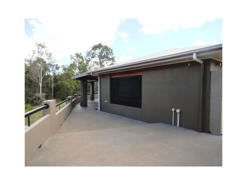 21 Kelso Close, Yamanto QLD 4305
