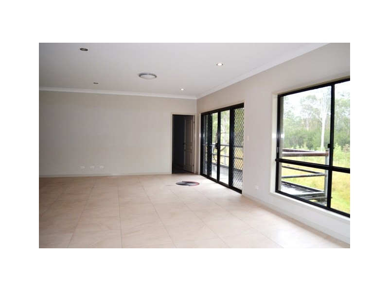 21 Kelso Close, Yamanto QLD 4305