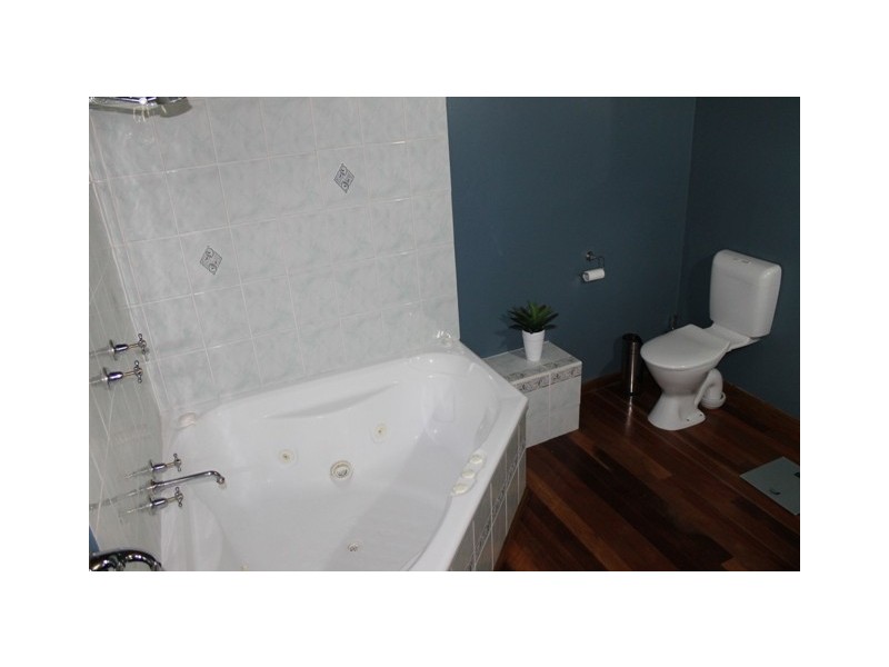 194-226 Linnings Road, Haigslea QLD 4306