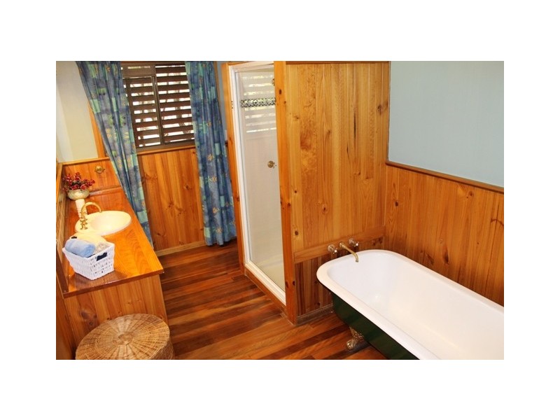 194-226 Linnings Road, Haigslea QLD 4306