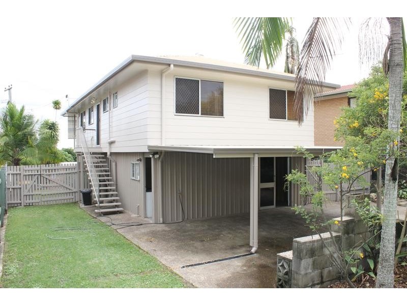 4 Bryant Street, Bundamba QLD 4304