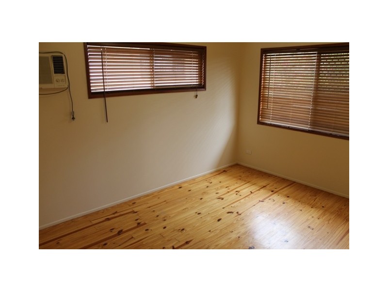 4 Bryant Street, Bundamba QLD 4304