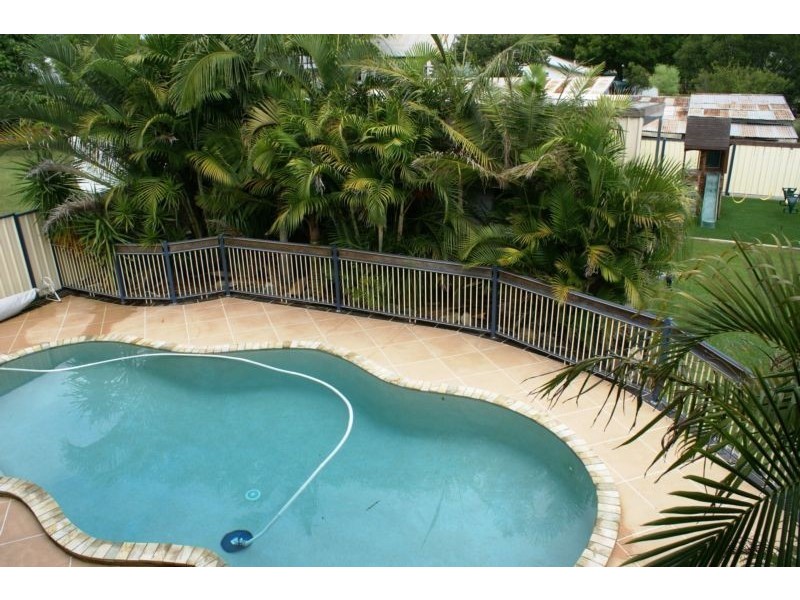 2 Edward Street, Rosewood QLD 4340
