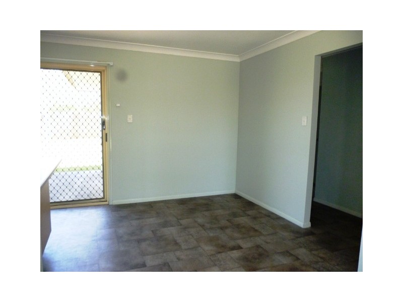 6 Battersby Street, One Mile QLD 4305