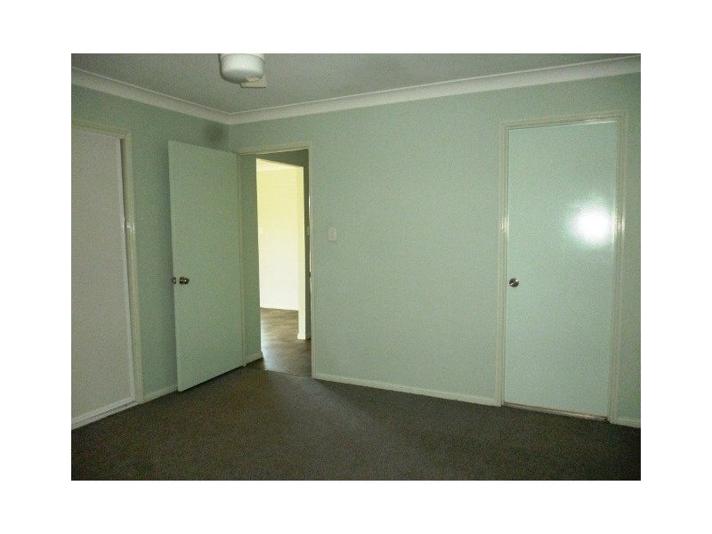6 Battersby Street, One Mile QLD 4305