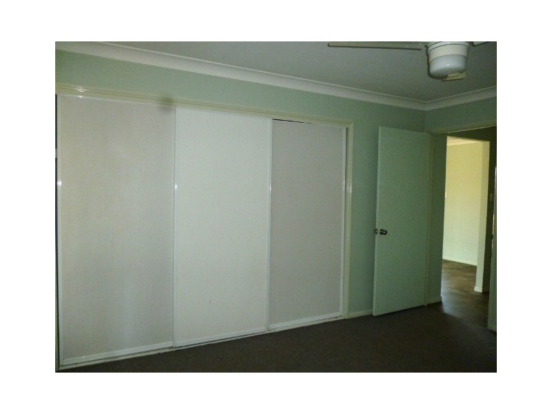 6 Battersby Street, One Mile QLD 4305
