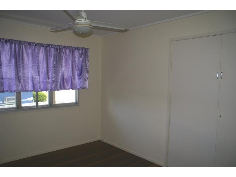 18 Felette Street, Leichhardt QLD 4305