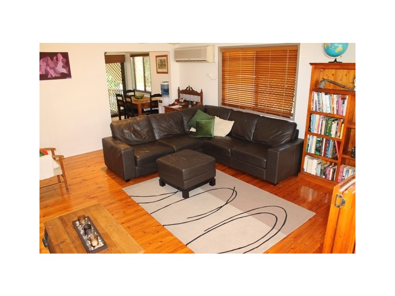 9 Payne Street, North Ipswich QLD 4305