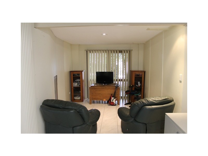 9 Payne Street, North Ipswich QLD 4305