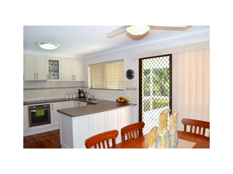 27 Mary Street, Bundamba QLD 4304