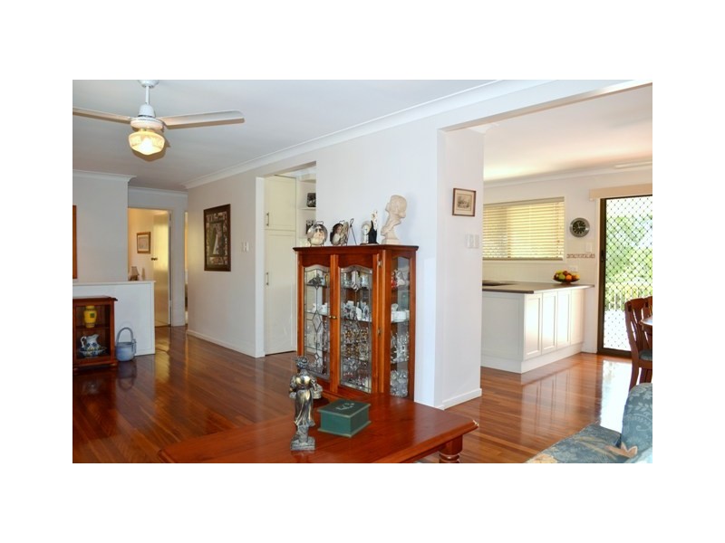 27 Mary Street, Bundamba QLD 4304