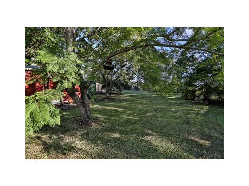 64 South Queensborough Parade, Karalee QLD 4306