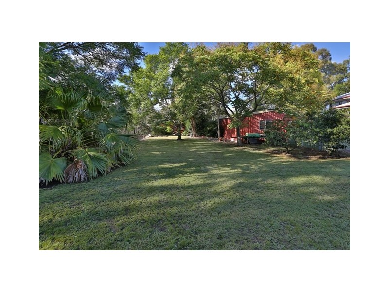 64 South Queensborough Parade, Karalee QLD 4306