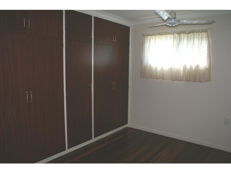 7 Devon Street, Eastern Heights QLD 4305