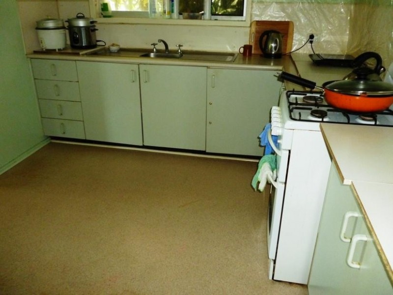 10 Jessica Street, Riverview QLD 4303