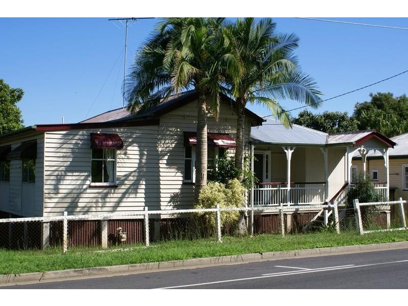 11 Milford Street, Ipswich QLD 4305