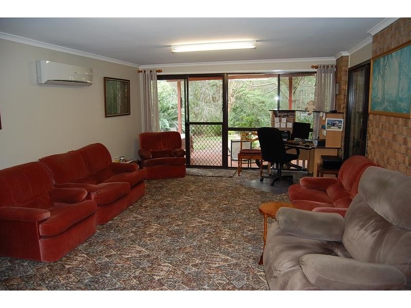 55 Sydney Street, Brassall QLD 4305