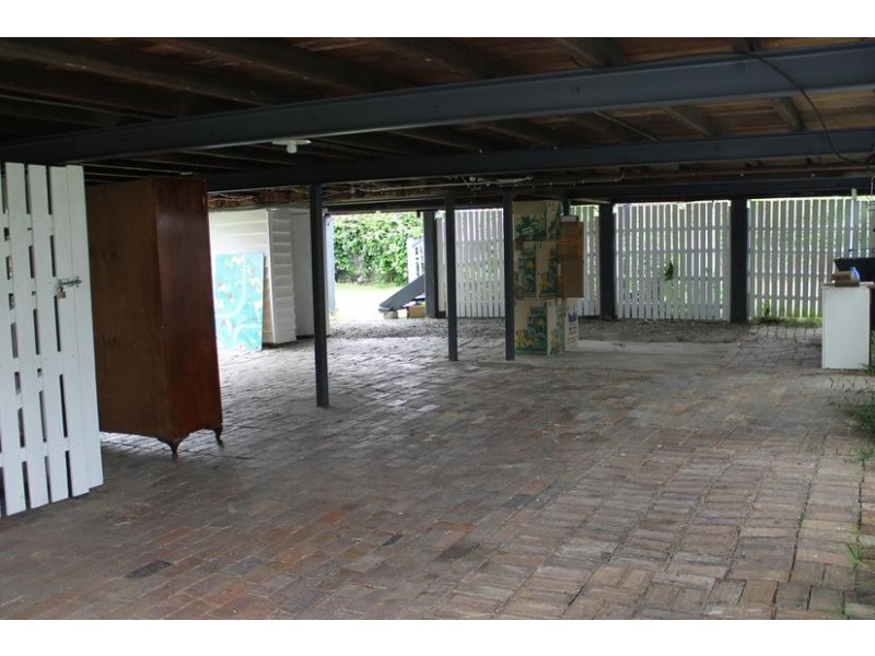 25 Alexandra Street, Booval QLD 4304